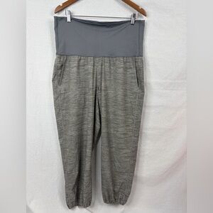 Lululemon Om Pant
Commuter Denim Silver Spoon Slate Grey size 12 Fold over waist